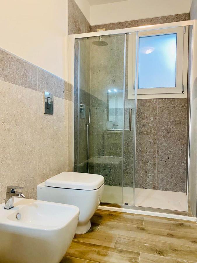 Nuova Residenza Dei 7 Pini A Pochi Passi Dal Mare Lägenhet Porto Pino Exteriör bild